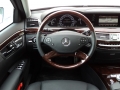 obrázek vozu MERCEDES-BENZ S 350 CDI V6 173kW Long Verze ,AMG Paket, Max.možná výbava najeto pouze 5tiskm , Spec.Reg.značka 1AR 7000, Prodloužená Záruka na 3roky + servis ZDARMA na 6let, Původní cena 3.200.000 Kč