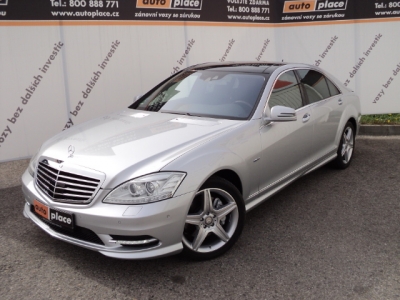 obrázek vozu MERCEDES-BENZ S 350 CDI V6 173kW Long Verze ,AMG Paket, Max.možná výbava najeto pouze 5tiskm , Spec.Reg.značka 1AR 7000, Prodloužená Záruka na 3roky + servis ZDARMA na 6let, Původní cena 3.200.000 Kč