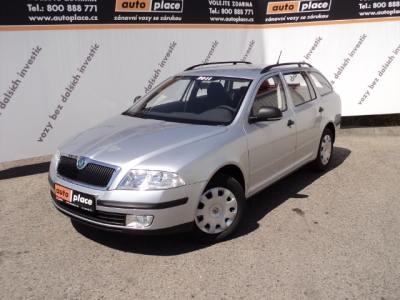 obrázek vozu ŠKODA OCTAVIA II Tour 11- 1.6 75kW +AC El.Před.okna a Zrcátka Palubní PC ASR NOVÝ VŮZ v plné TOVÁRNÍ ZÁRUCE ŠKODA