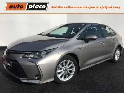 obrázek vozu TOYOTA COROLLA 1.8 HEV VVT-i Comfort Style Tech Paket ( HYBRID ) 72kW