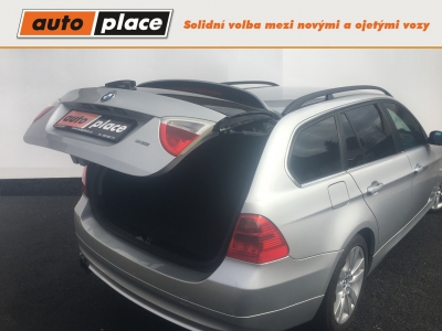 obrázek vozu VOLVO V70 01-05 2.4 D5 AWD (4x4) Kinetic 120kW