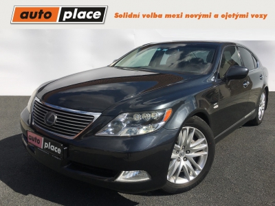 obrázek vozu LEXUS LS 5.0 V8 600h 290kW